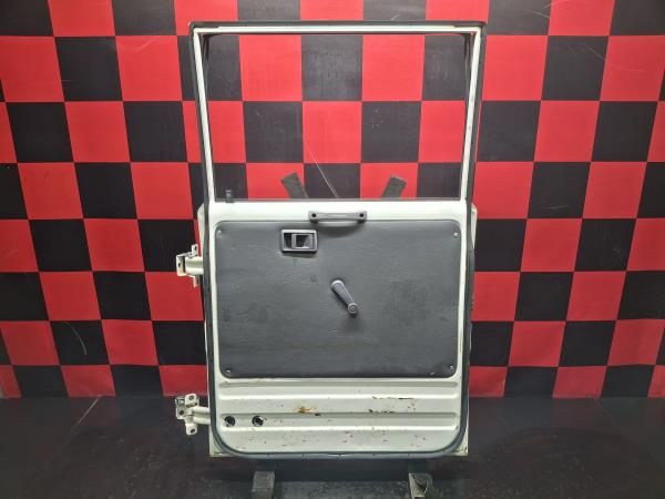 Porta trás direita TOYOTA DYNA 250 Caixa