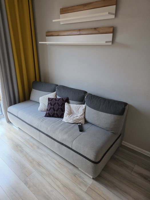 Sofa rozkładana w dobrym stanie