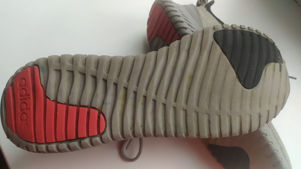 Кроссовки Adidas оригинал р.45