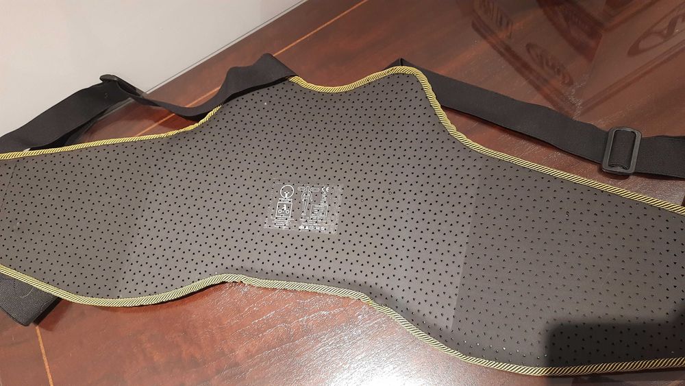 Protetor torácico Forcefield V2 (motas)