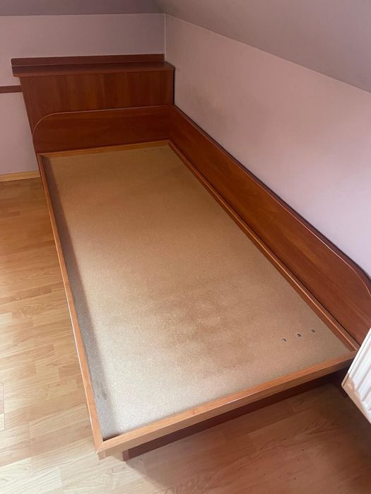 Łóżko płyta z pojemnikiem, materac 90x200
