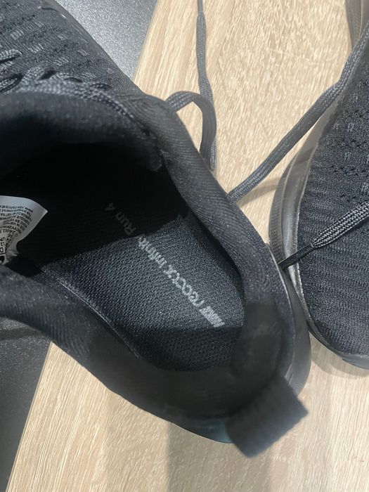 Vendo sapatilhas NIKE novas