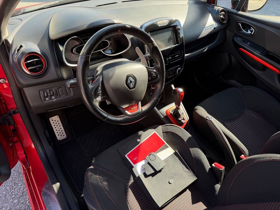 Renault Clio 1.6 Turbo R.S. EDC Sport foto 5