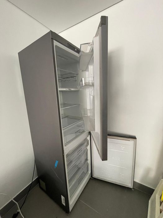 Frigorífico Samsung Modelo Rb33N301NSA