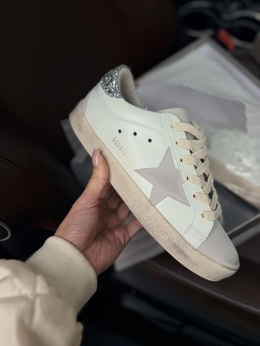 Кеди Голден Гус Golden Goose | трендовий колір та модель 2026