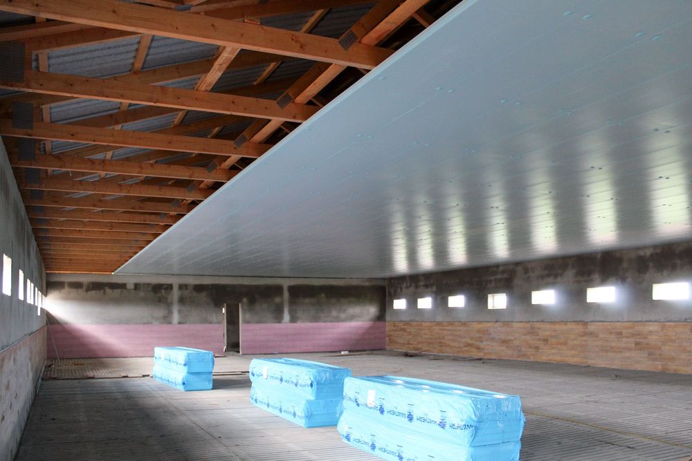 Podbitka Sufit do Obory Chlewni Kurnika Docieplenie Styrodur XPS AGRO