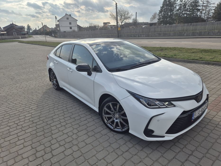 Corolla e21 android kamera alu 18 gr sport