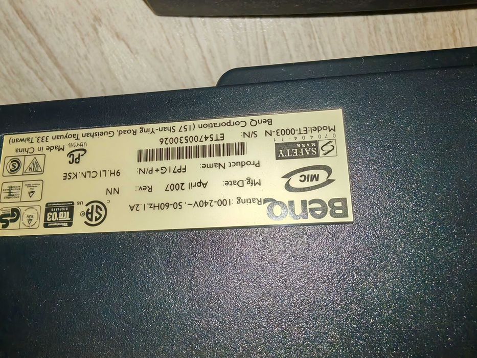 Monitor 17' benq