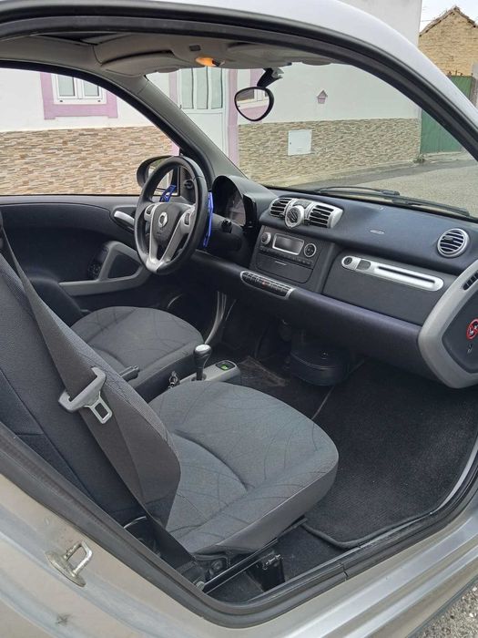 Smart Fortwo 1.0 mhd | 71 cv | 2012 | Muito Estimado