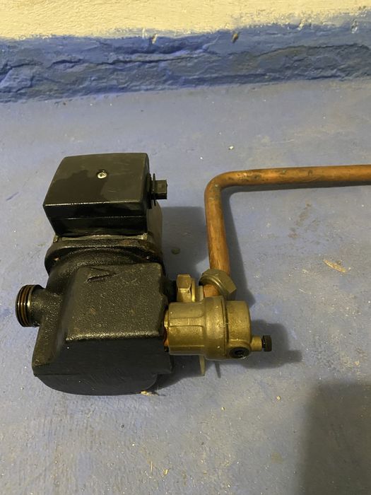 Pompa wody junkers do kotla gazowego