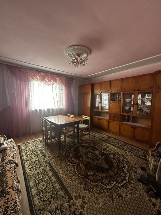 Продаж будинку с.Полоничі( Золочівський район)