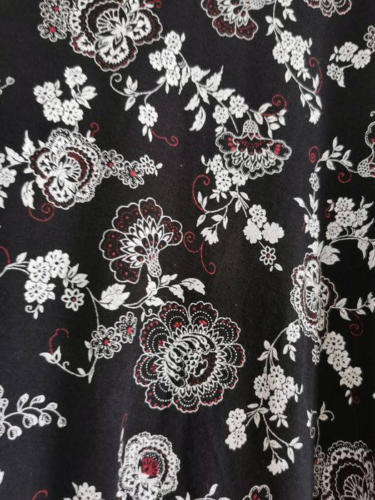 Bluzka damska w kwiaty