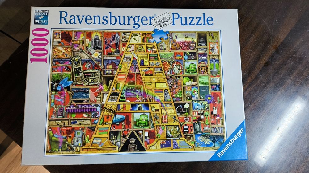 Ravensburger 1000, Awsome alphabet A