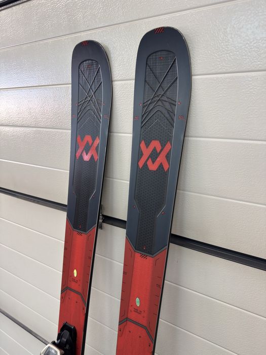 Narty Völkl M7 Mantra 177 cm 2026