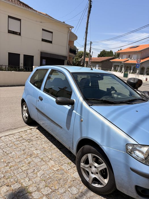 Fiat Punto 2003503974765150218241