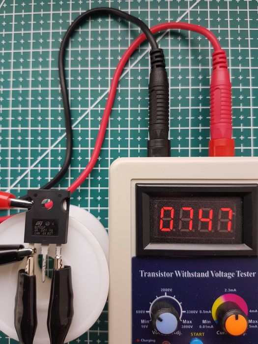 Цифровой тестер напряжения IGBT транзисторов.