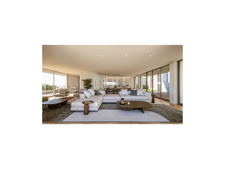 Apartamento T3+1 em condomínio no Estoril, Cascais