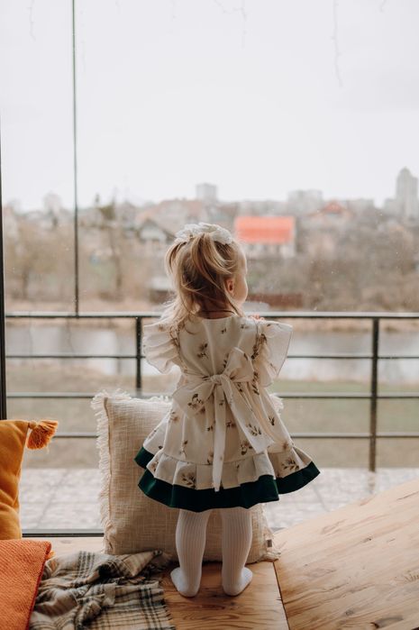 Дитяча святкова сукня для дівчинки