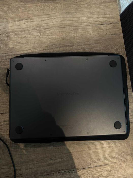 MacBook Pro 14 M3  11C CPU, 14C GPU MEMORY 18GB unified memory64750654200961123