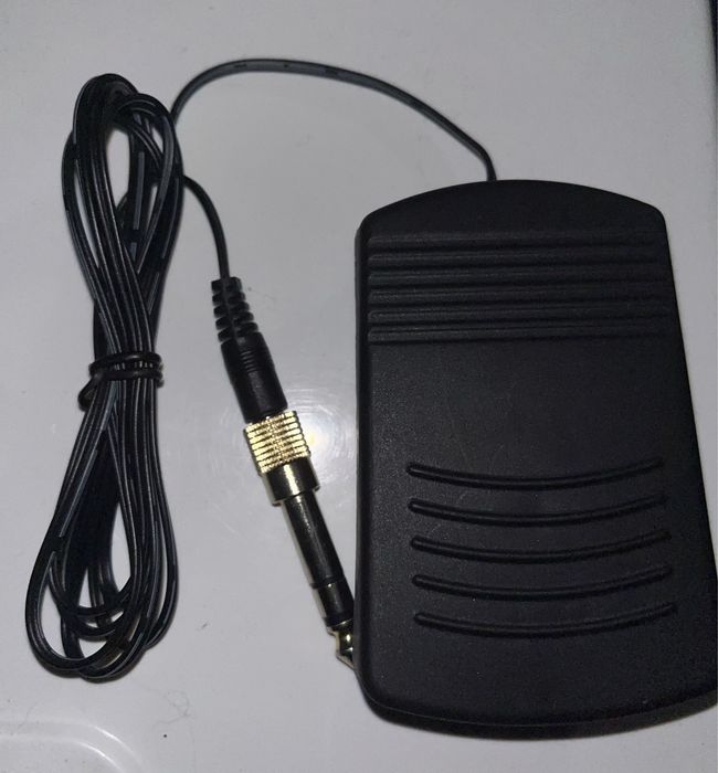 Педаль сустейна НОВА: «Рояльна» «Плоска» «Міні» та ін для синтезаторів