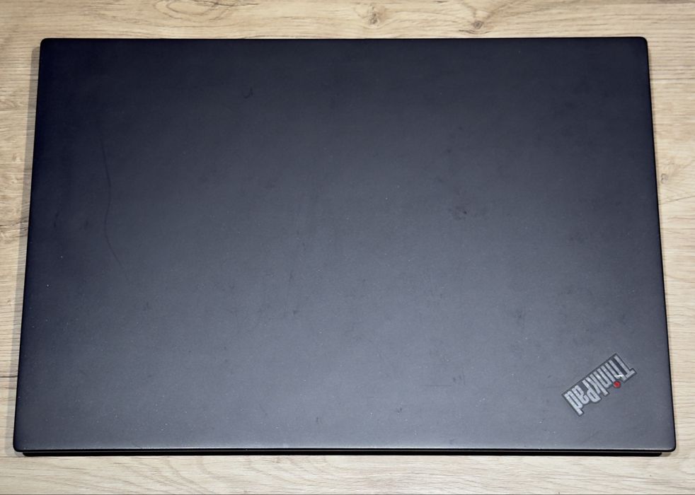 Lenovo thinkpad T490s