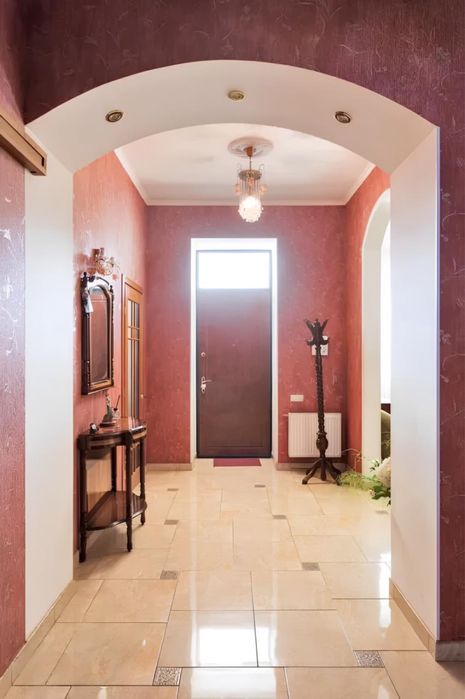 Сдам посуточно  дом  толбухина 9 станция Большого Фонтана!