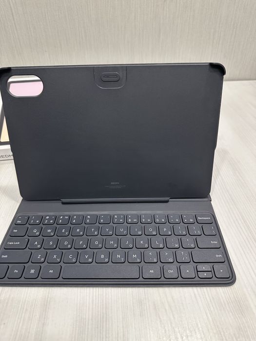 Xiaomi Redmi Pad 2 Pro 5G 8/256gb + клавіатура