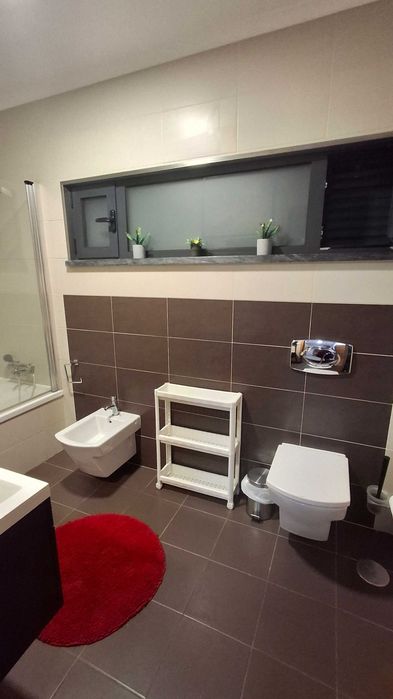 Arrenda-se quartos em apartamento T3 a ESTUDANTES época escolar