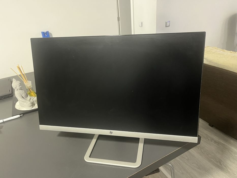 Monitor HP 24 es