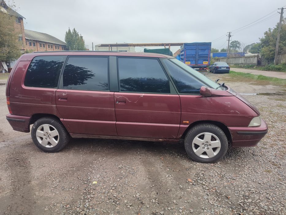 Рено Еспейс Три літра бензин Автомат