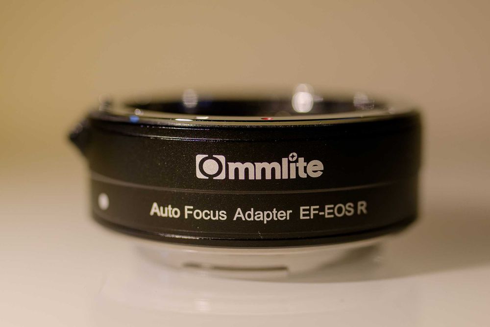 Commlite EF-EOS R adapter do Canona jak nowy!