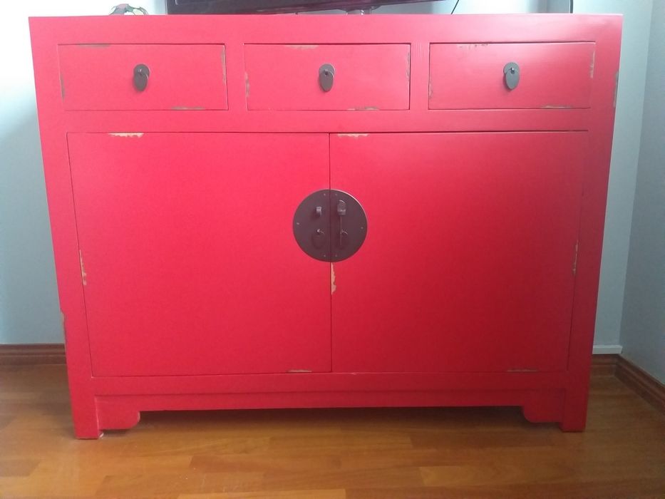 Comoda vermelha estilo chines