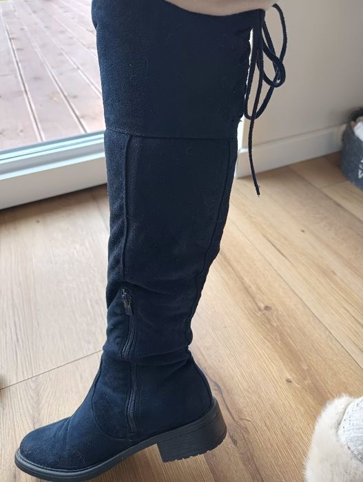 Granatowe zamszowe kozaki 37