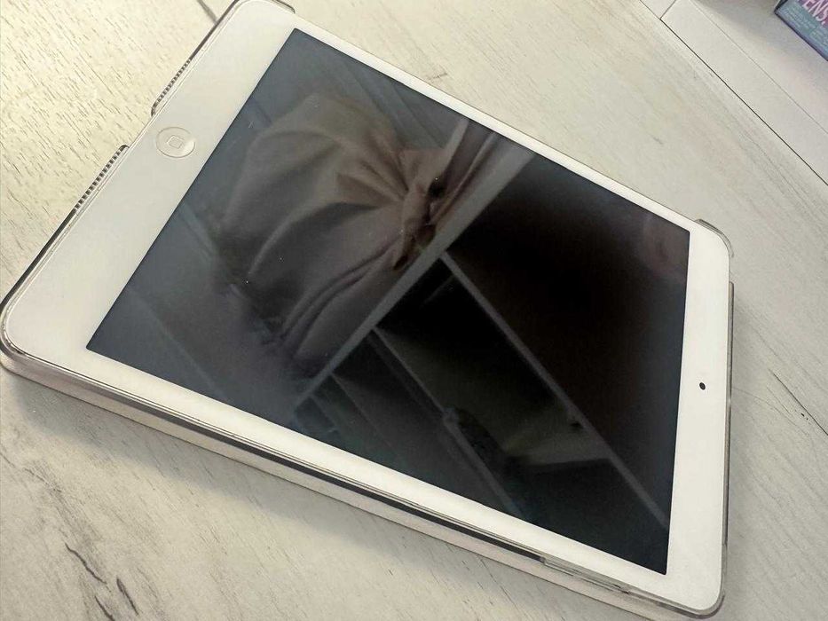 Apple Ipad mini Планшет