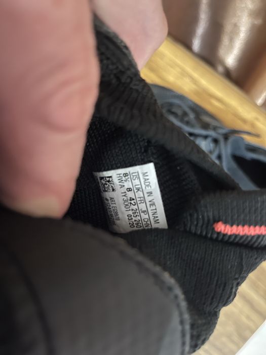 Кросівки  adidas Взуття для бігу Pulse Boost Hd M EG9970 Чорний