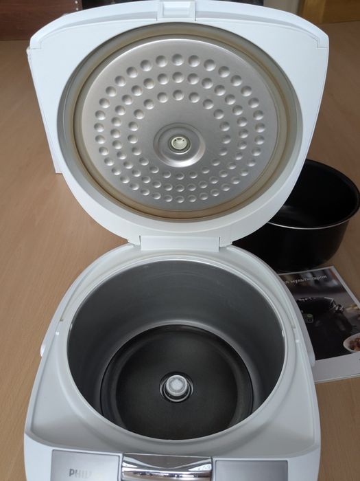 Мультиварка PHILIPS HD 3136  viva collection