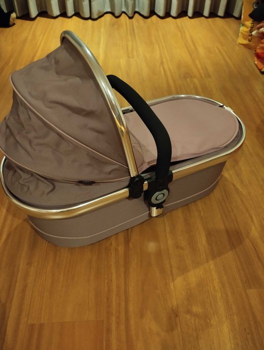 Carrinho bebé gêmeos