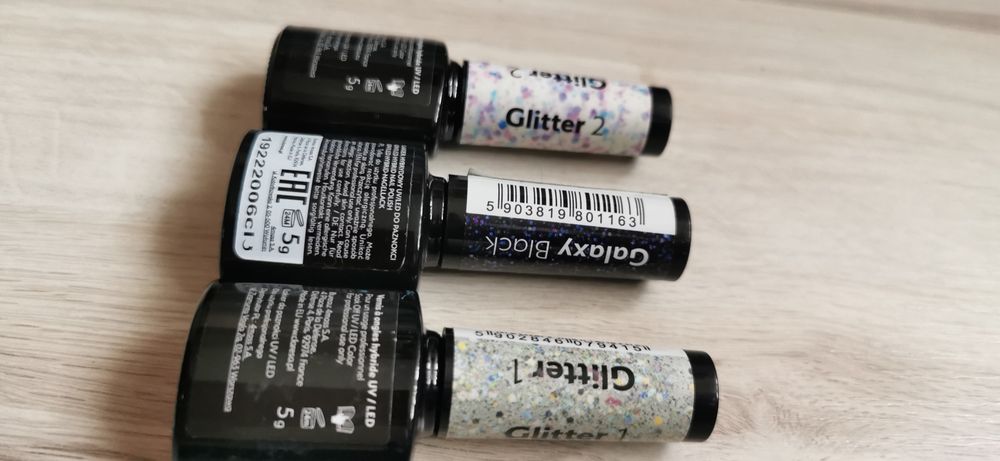 Nowe lakiery hybrydowe Claresa 3 sztuki