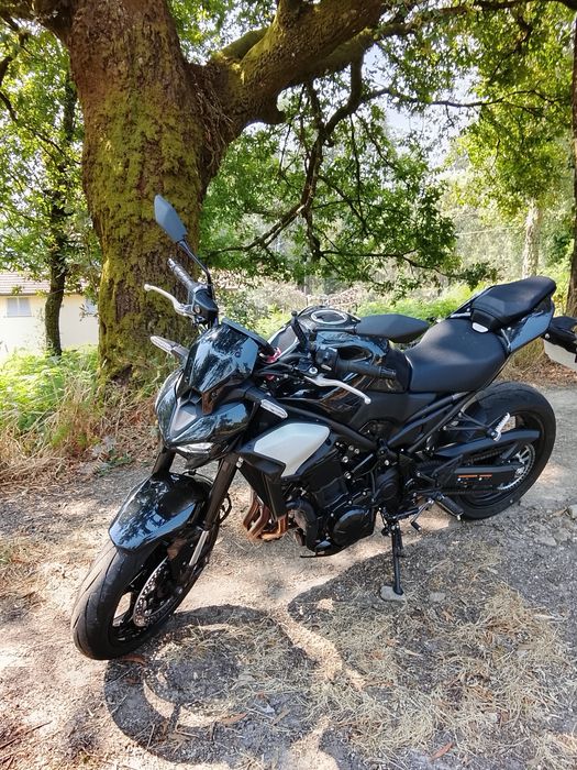 Kawasaki Z900 2025