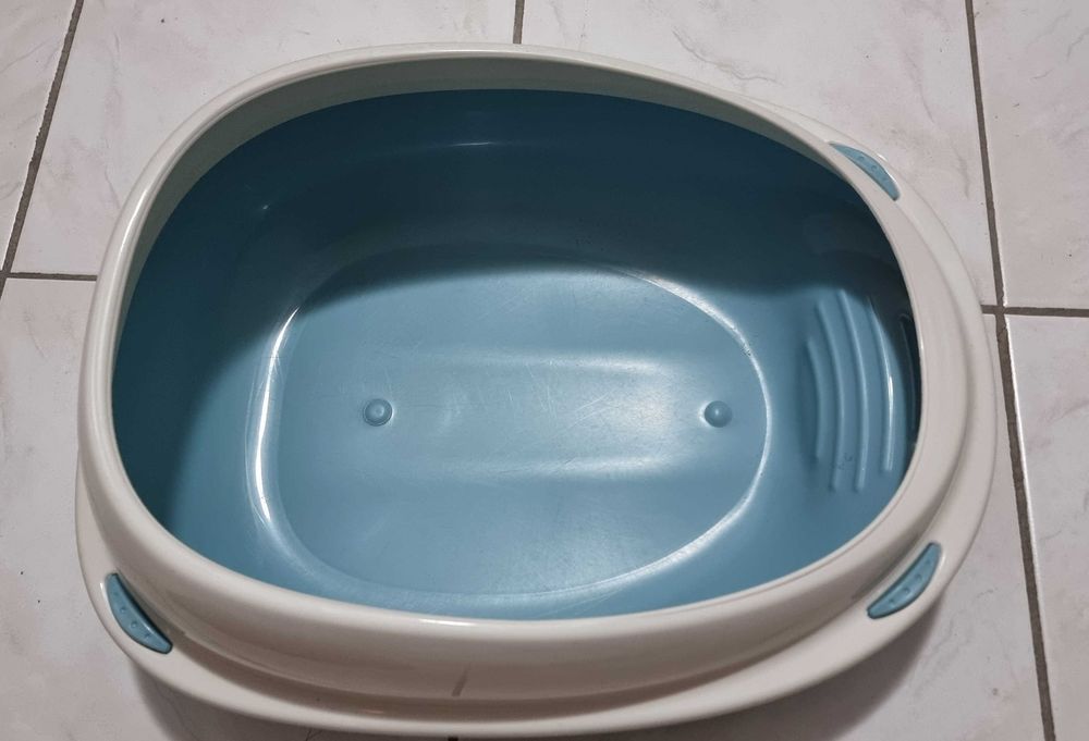 Caixa e tapete para gato