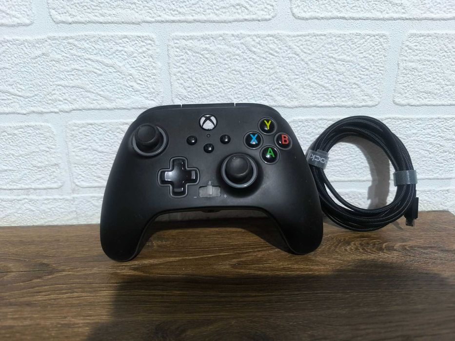 Przewodowy kontroler pad xbox One PowerA Spectra