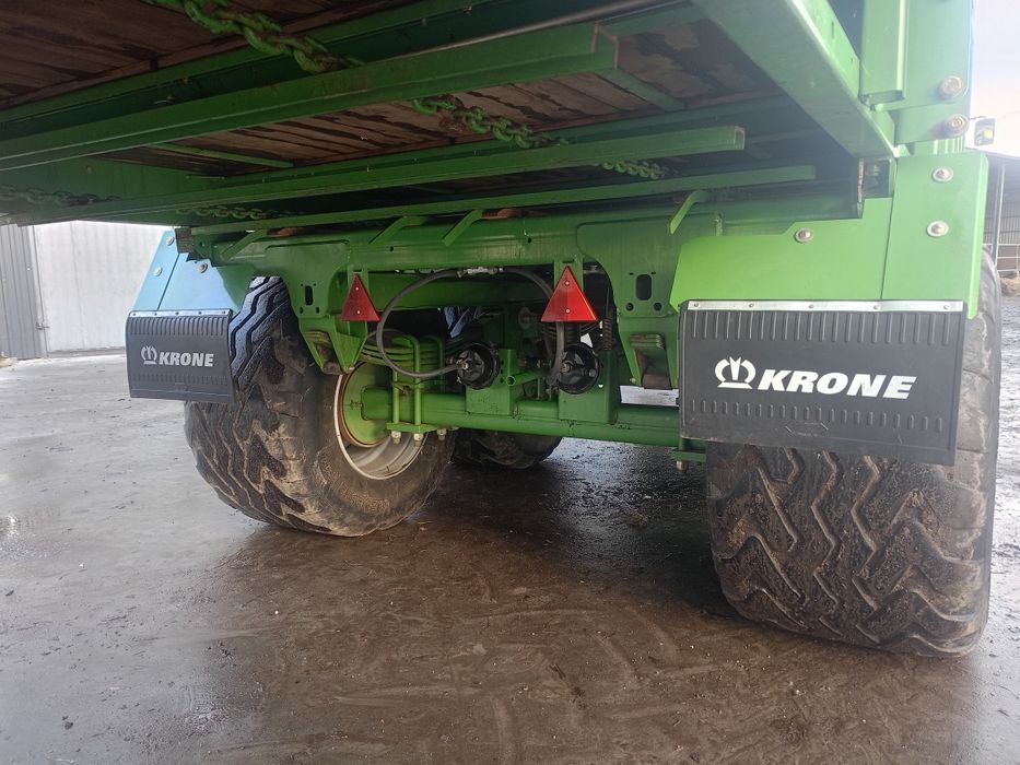 Krone AX280GD przyczepa samozbierająca