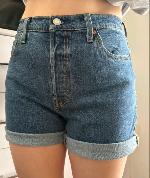Джинсові шорти Levi's 501, жін.,  розм W29. Львів.