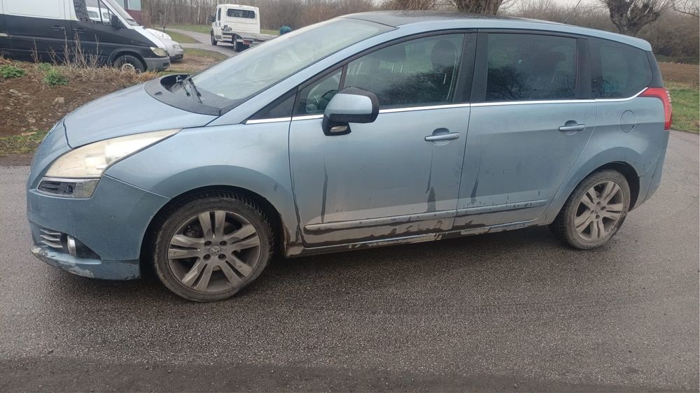 Шрот, розборка пежо 5008