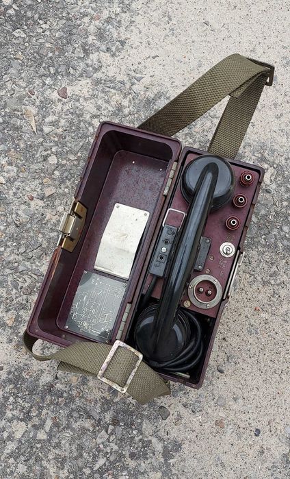 Telefon polowy produkcji radzieckiej CCCP - unikat.