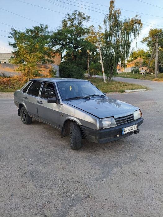 Продам ваз 21099