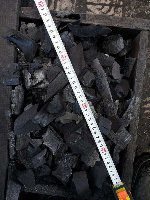 Деревне вугілля твердих порід