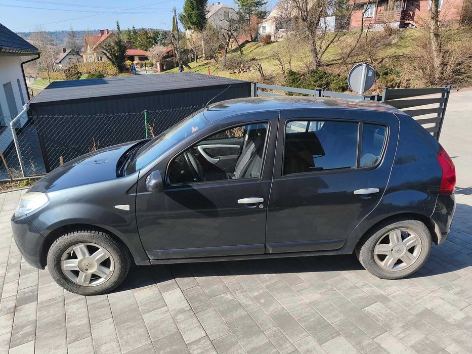 Dacia Sandero 2008