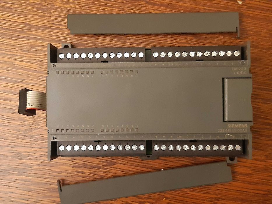 Siemens 6ES7223-1BL22-0XA0 PLC Module - Brand New, Unopened, S7-200 Series