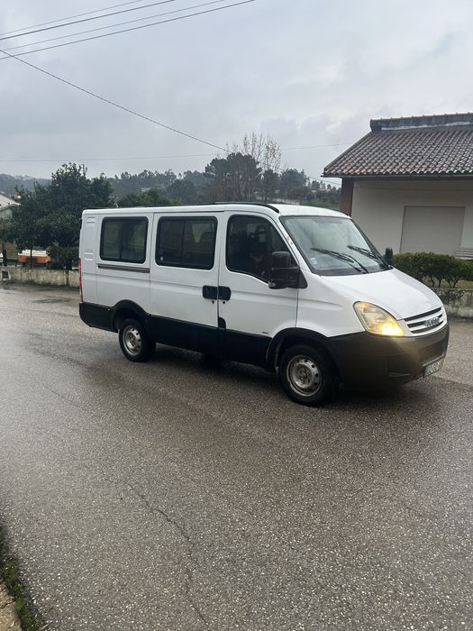 Iveco 2.3hpi 9 lugares/carga 2008